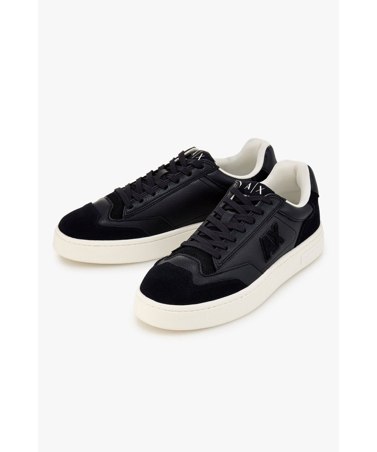 아르마니 익스체인지(ARMANI EXCHANGE) 남성 로고 패치 레더 스니커즈 _다크 네이비 A416375004