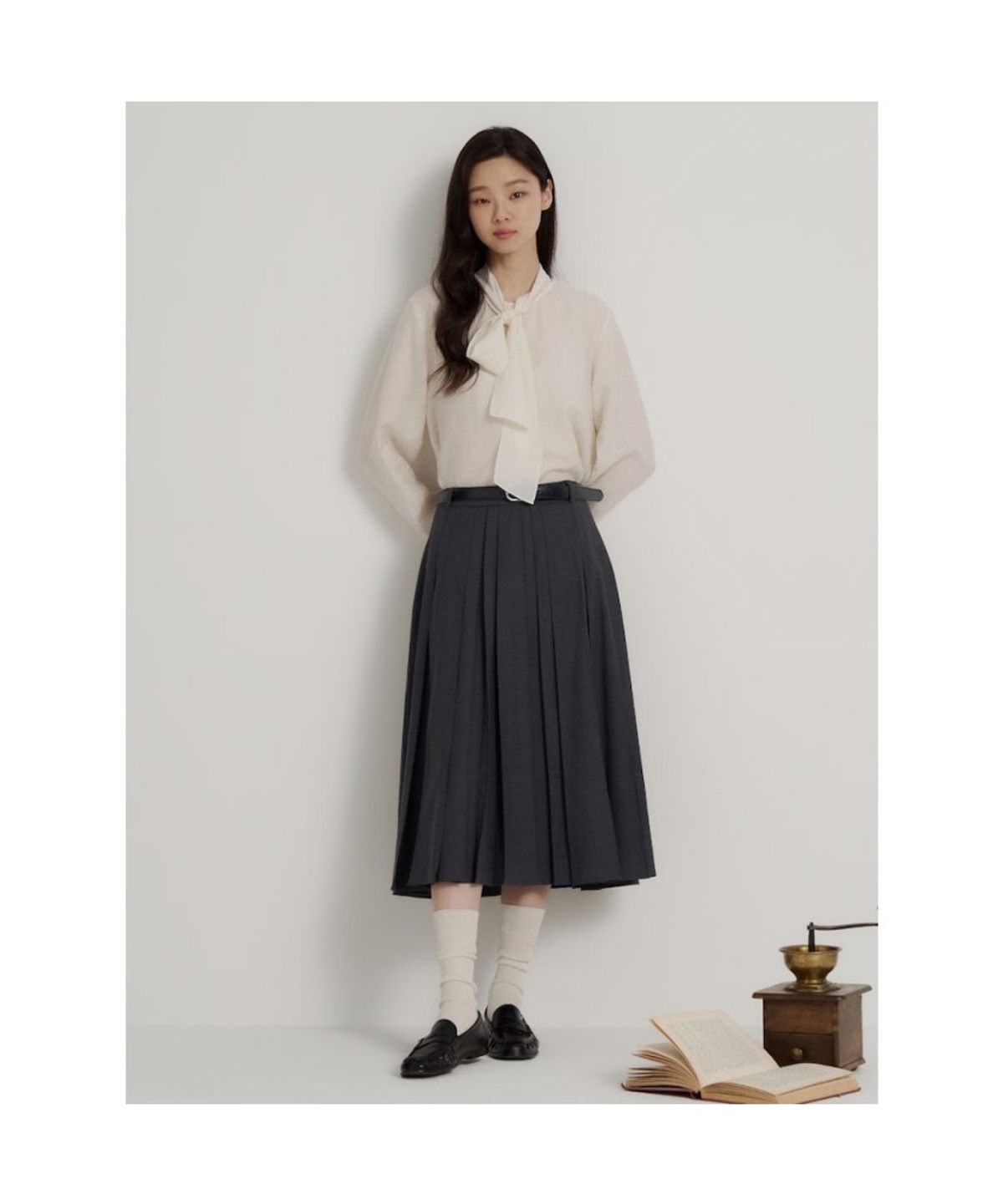 빈폴 레이디스(BEANPOLE LADIES) 울폴리 플리츠 스커트  애쉬 (BF6827C514)