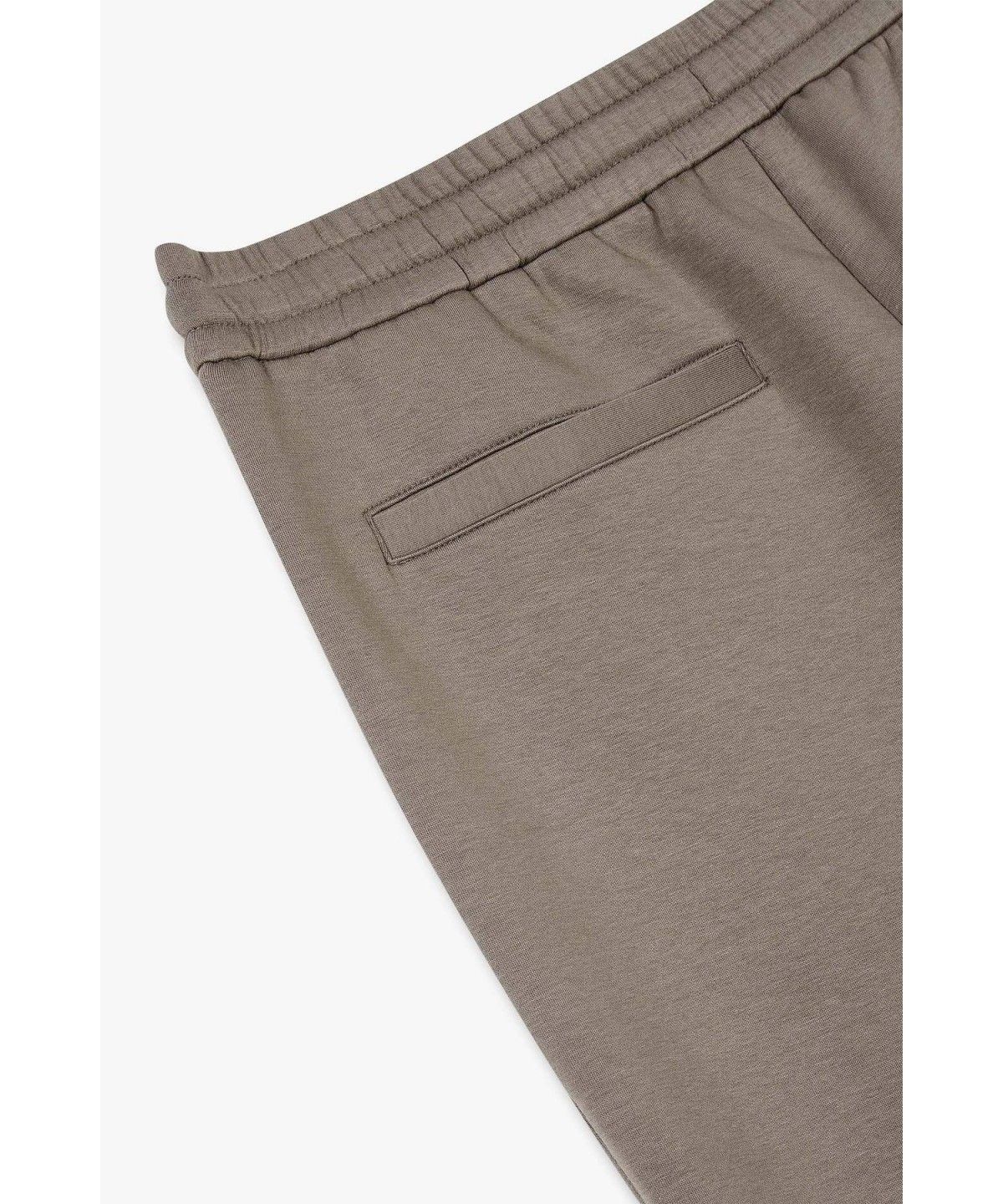 아르마니 익스체인지(ARMANI EXCHANGE) 남성 로고 패치 스트레치 스웨트팬츠 _초코 A416342005