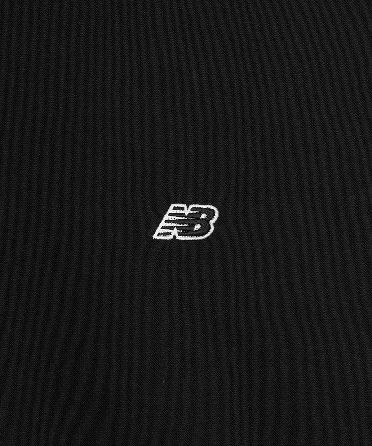 뉴발란스(NEW BALANCE) NBNCG41803 / UNI 에센셜 클래식 맨투맨 (BLACK)