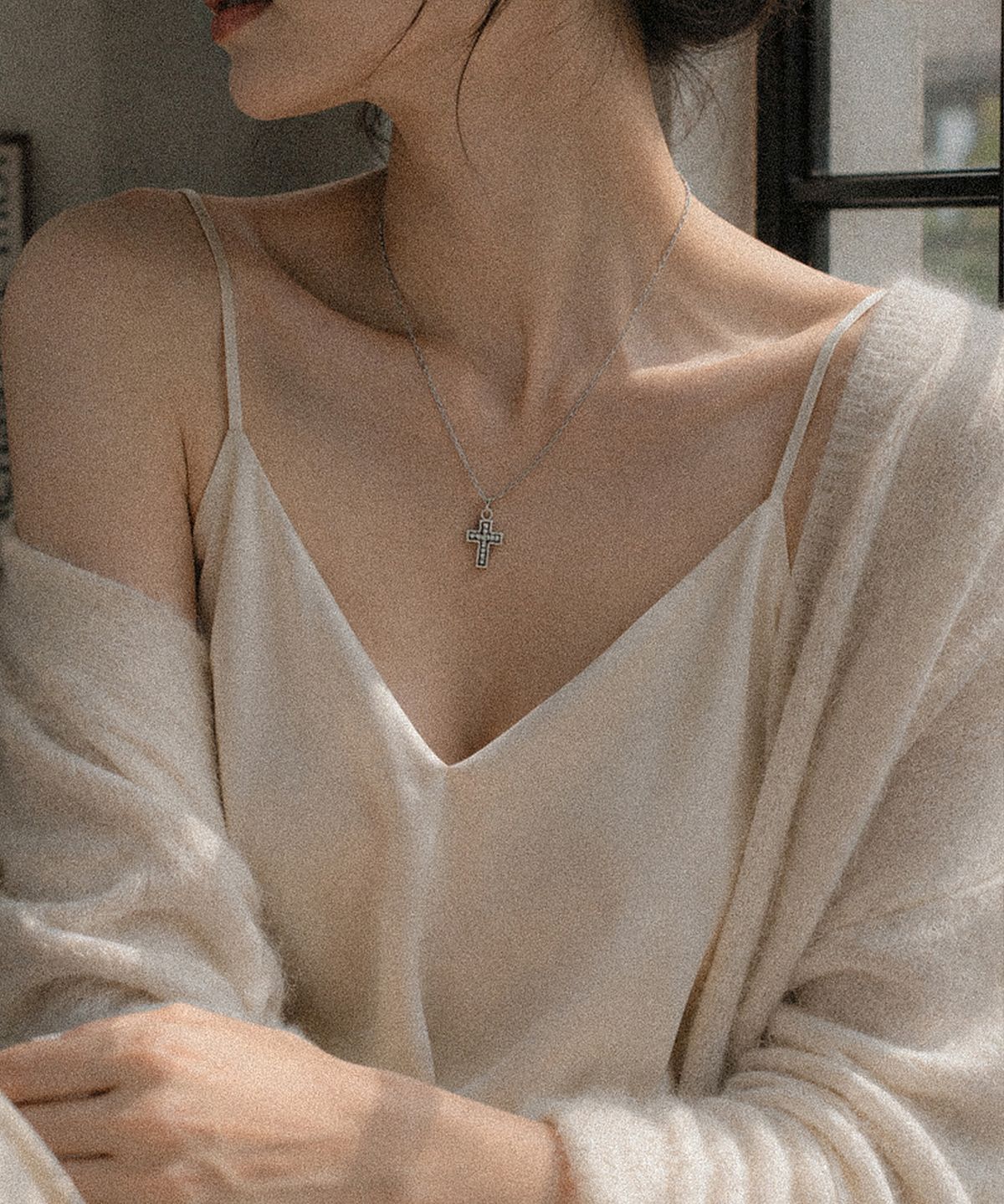 헬리오스(HELIOS) CRUX NECKLACE #1