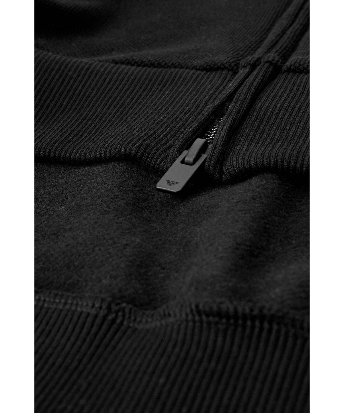 엠포리오 아르마니 언더웨어(EMPORIO ARMANI UNDERWEAR) 남성 이글 로고 패치 라운지 후디 집업 _블랙_0816338012