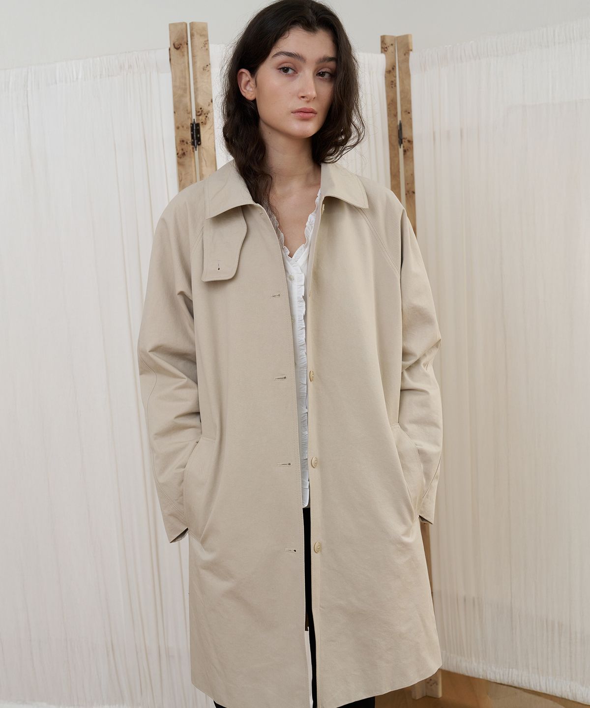 포에트서울(POETSEOUL) FOLD HALF TRENCH_beige