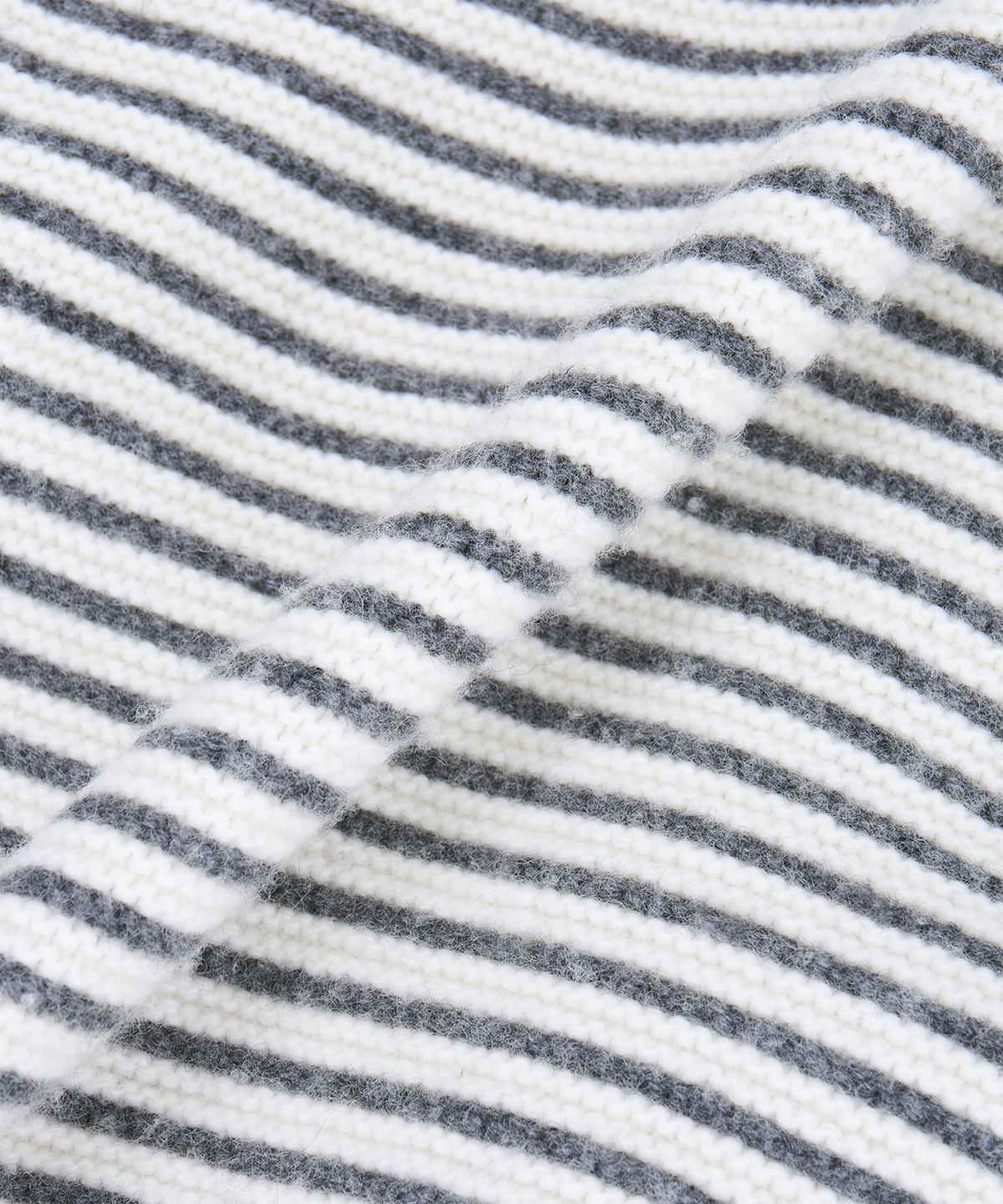 포에트서울(POETSEOUL) HALO STRIPE KNIT_ivory/gray