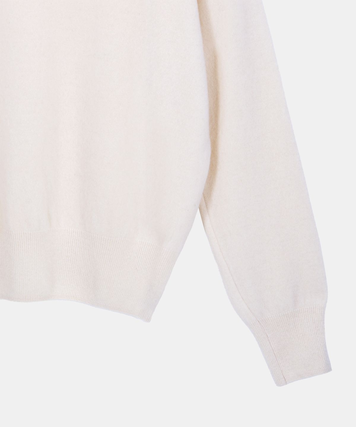 포에트서울(POETSEOUL) SIGN V-NECK KNIT_ivory