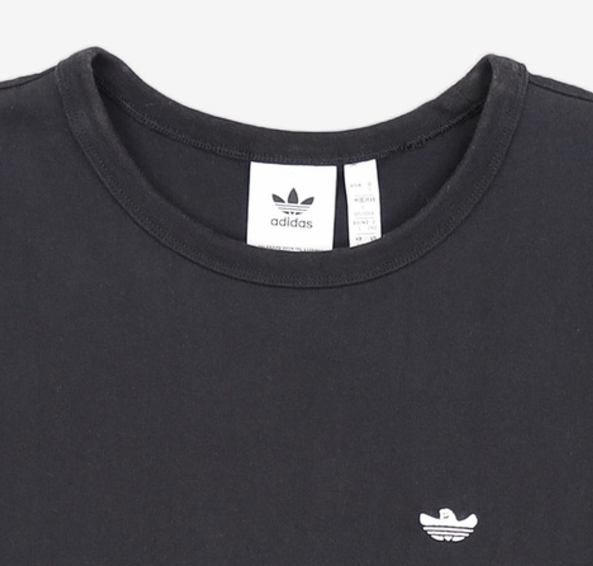 아디다스(ADIDAS) 슈무 티셔츠 - 블랙 / GD3508 L