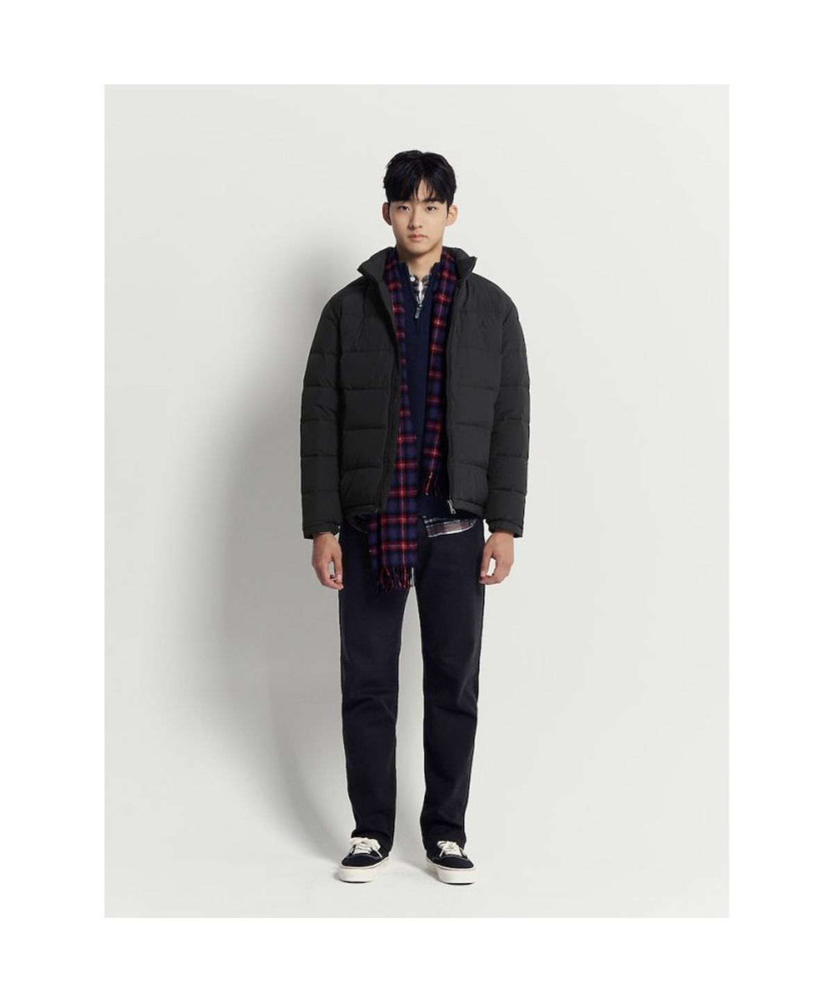 빈폴 멘(BEANPOLE MEN) 베럴비 쿼터집 풀오버 니트  네이비