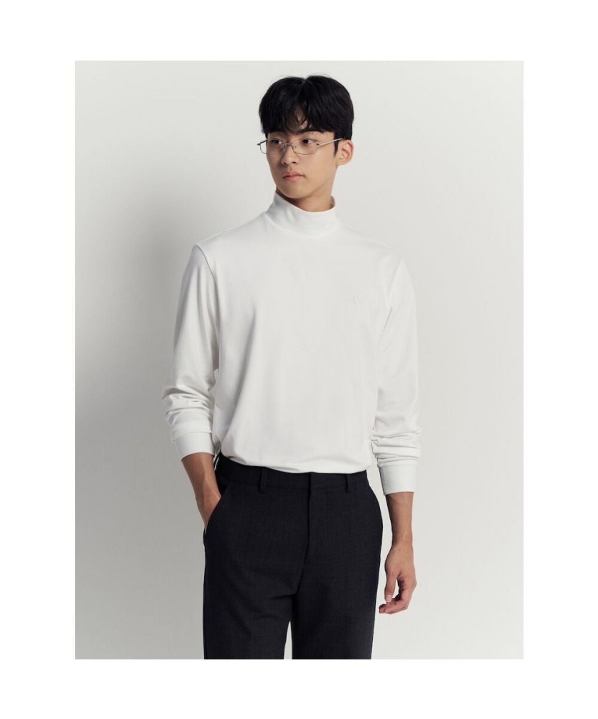 빈폴 멘(BEANPOLE MEN) 스트레치 반터틀넥 티셔츠  화이트