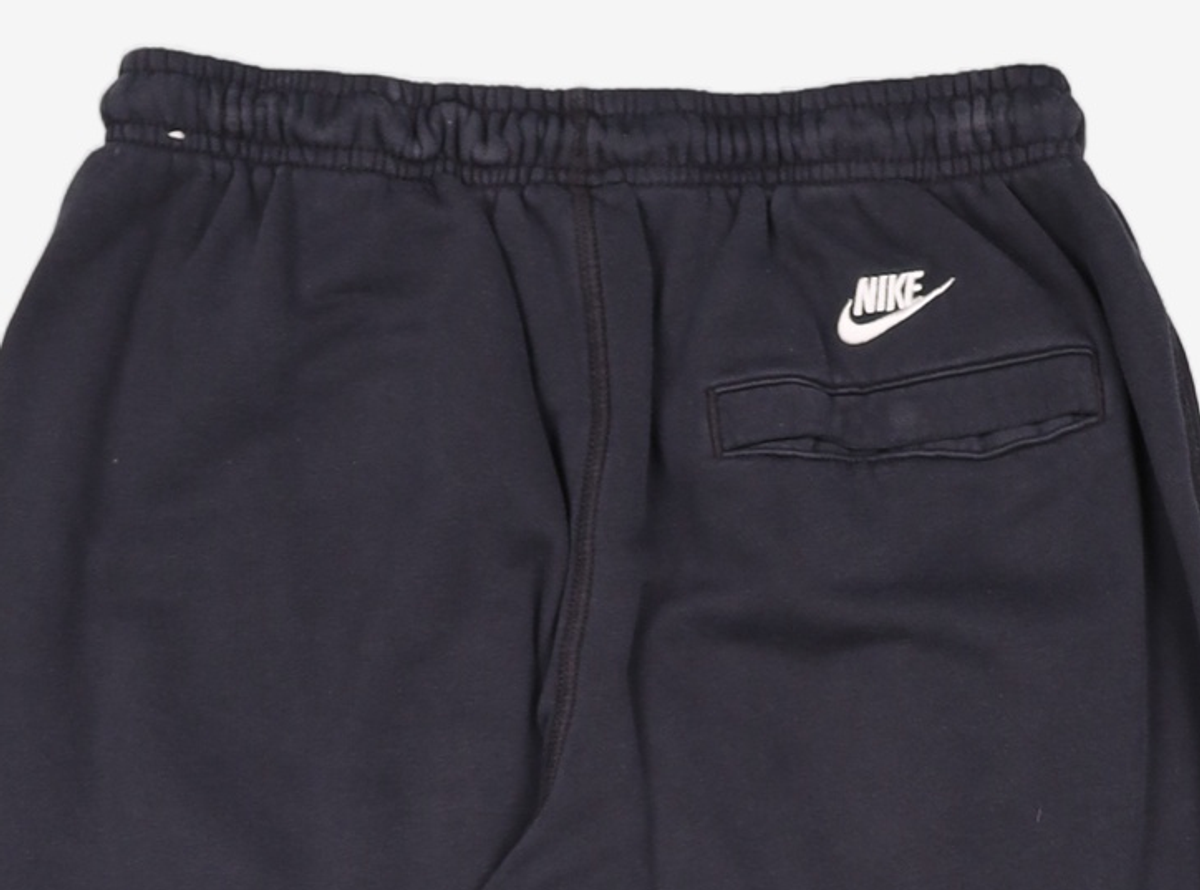 나이키(NIKE) 스포츠웨어 클럽 플리스 커프 팬츠 M - 블랙 / FZ0882-010 80