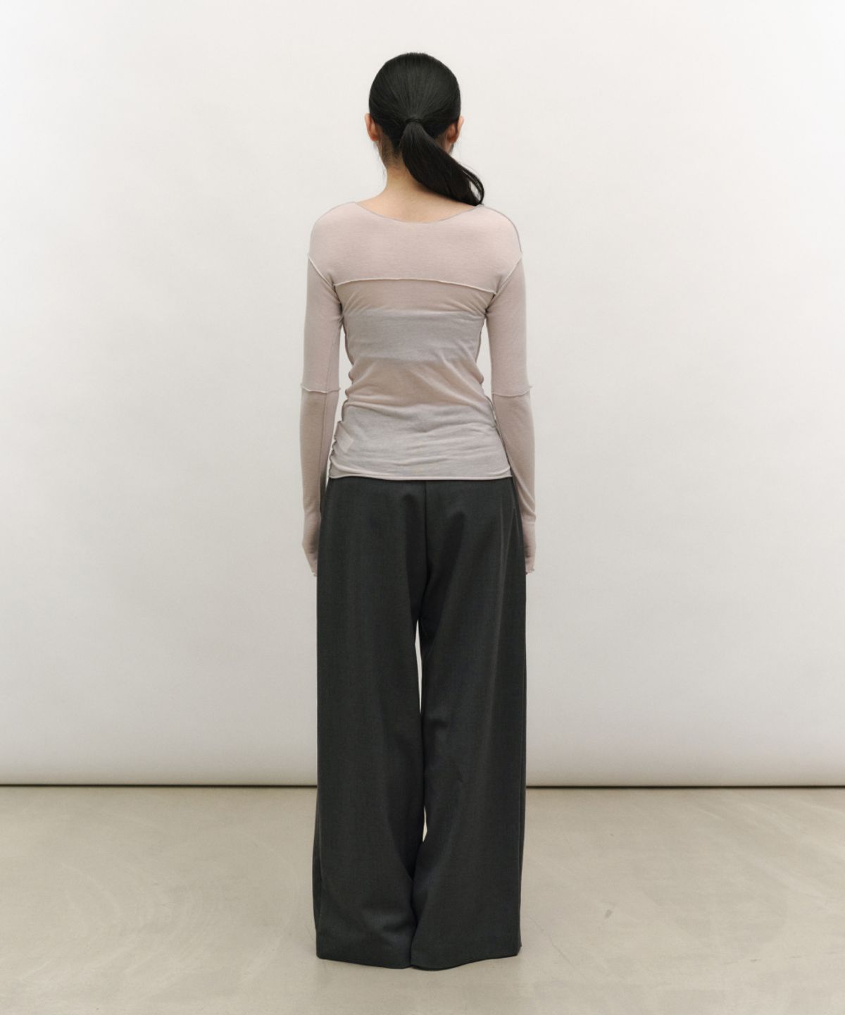 로우타이드(LOW TIDE) TAILORED TUCK PANTS [CHARCOAL]