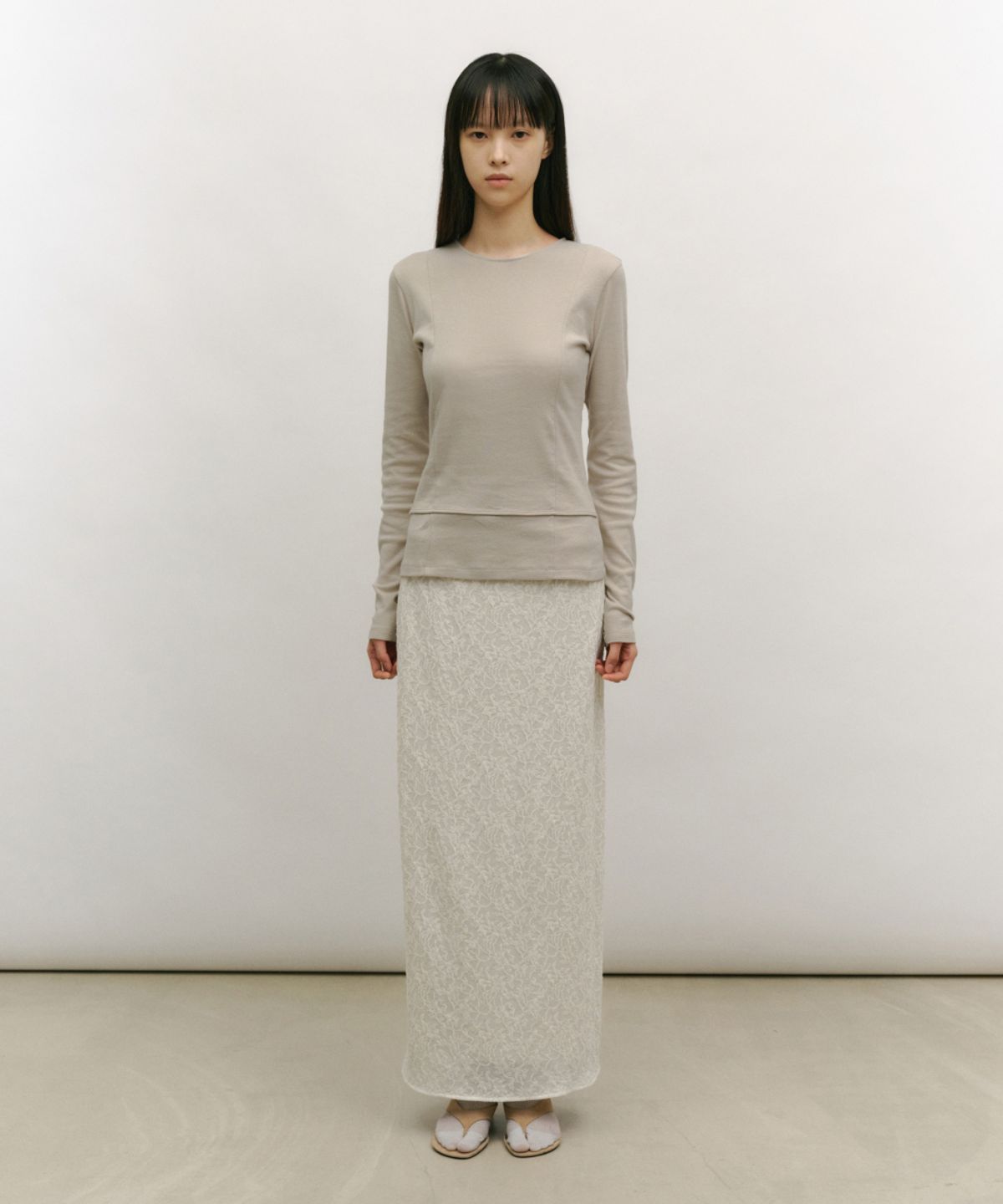로우타이드(LOW TIDE) BACK SLIT LONG SLEEVE T-SHIRT [OLIVE]