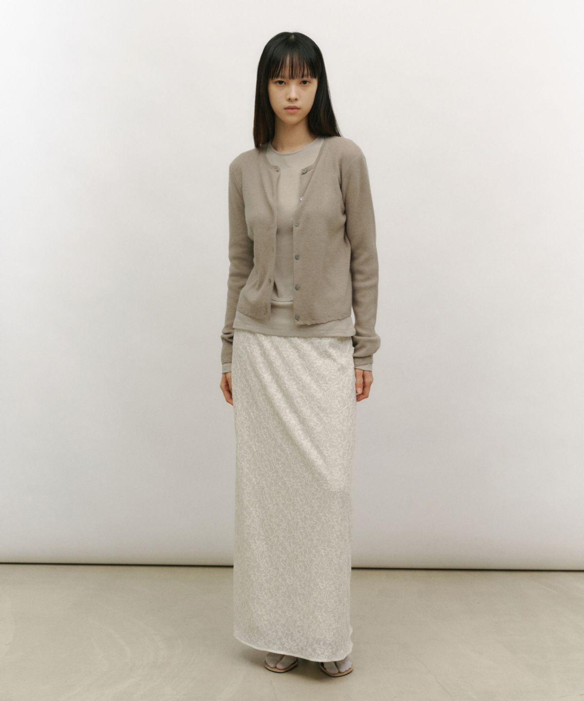 로우타이드(LOW TIDE) BACK SLIT LONG SLEEVE T-SHIRT [OLIVE]