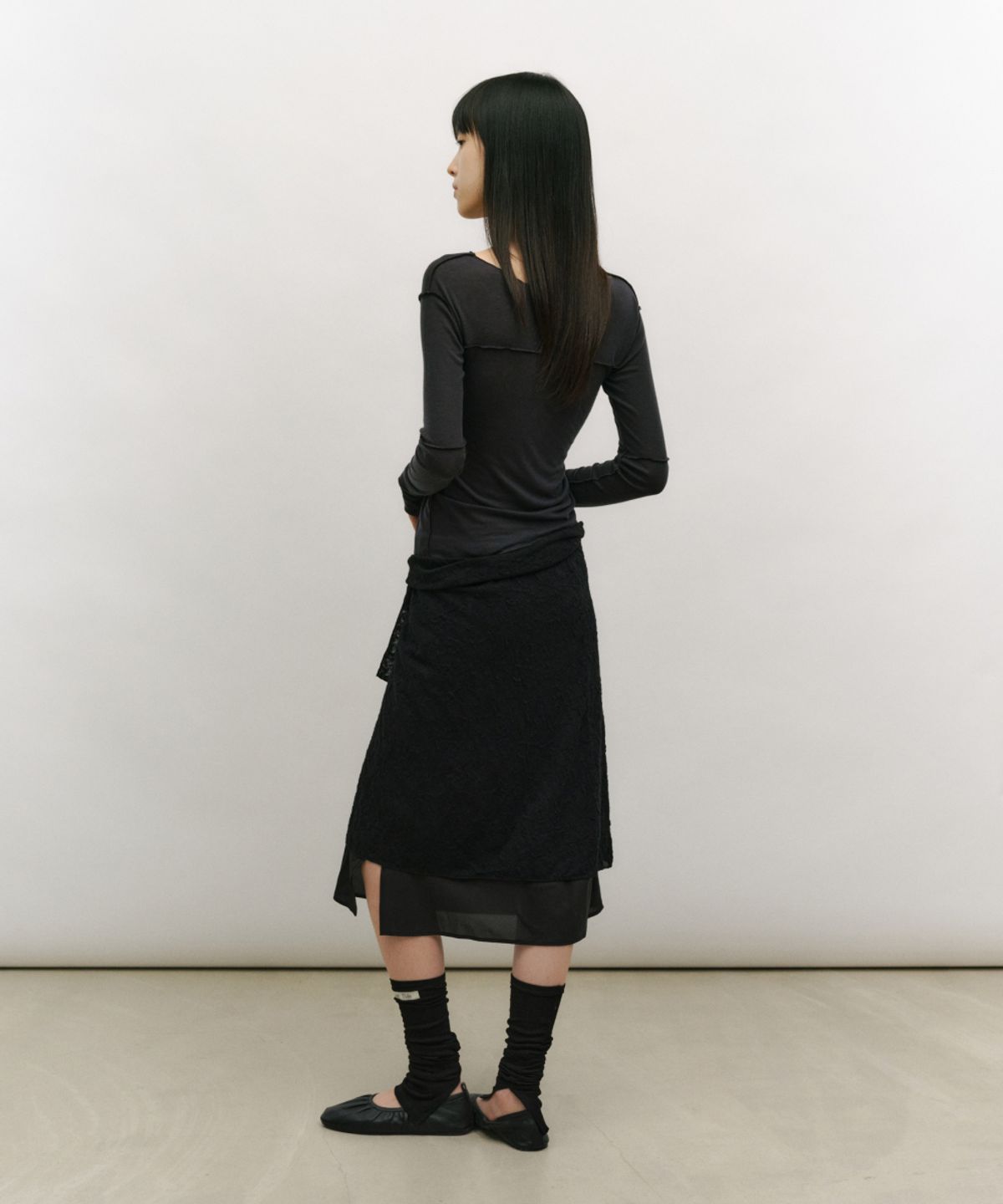 로우타이드(LOW TIDE) SOFT STITCH LINE T-SHIRT [CHARCOAL]