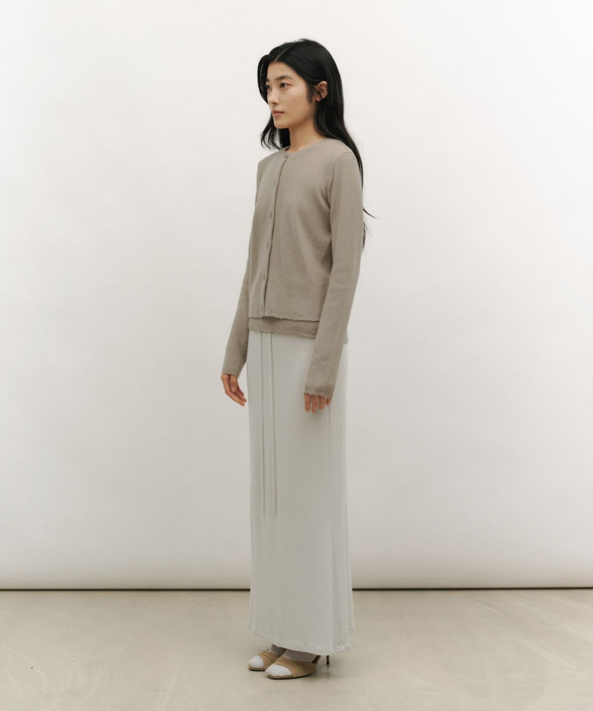 로우타이드(LOW TIDE) SOFT FRAY KNIT CARDIGAN [OLIVE]
