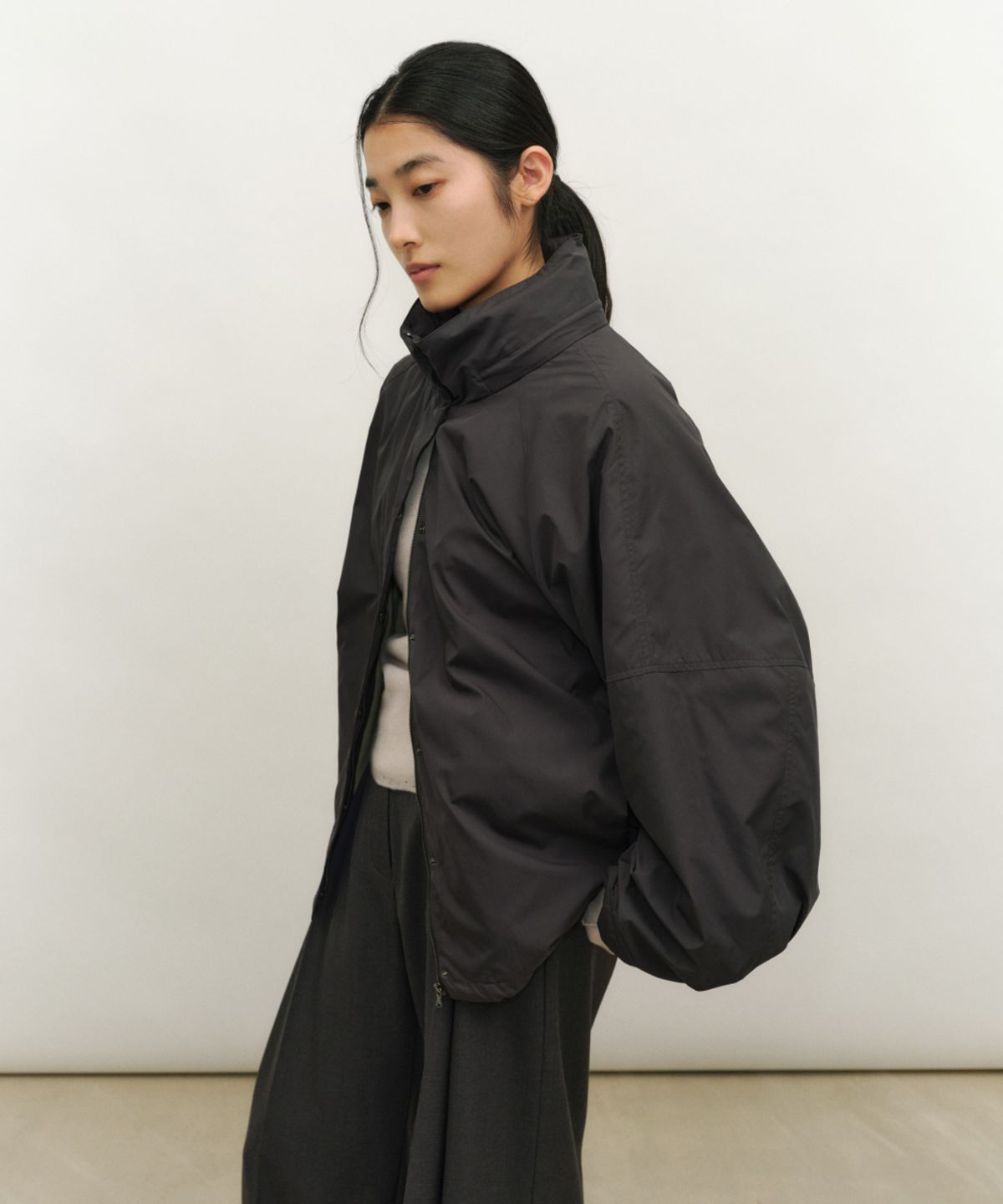 로우타이드(LOW TIDE) ESSENTIAL SOFT BLOUSON JACKET [DARK GREY]