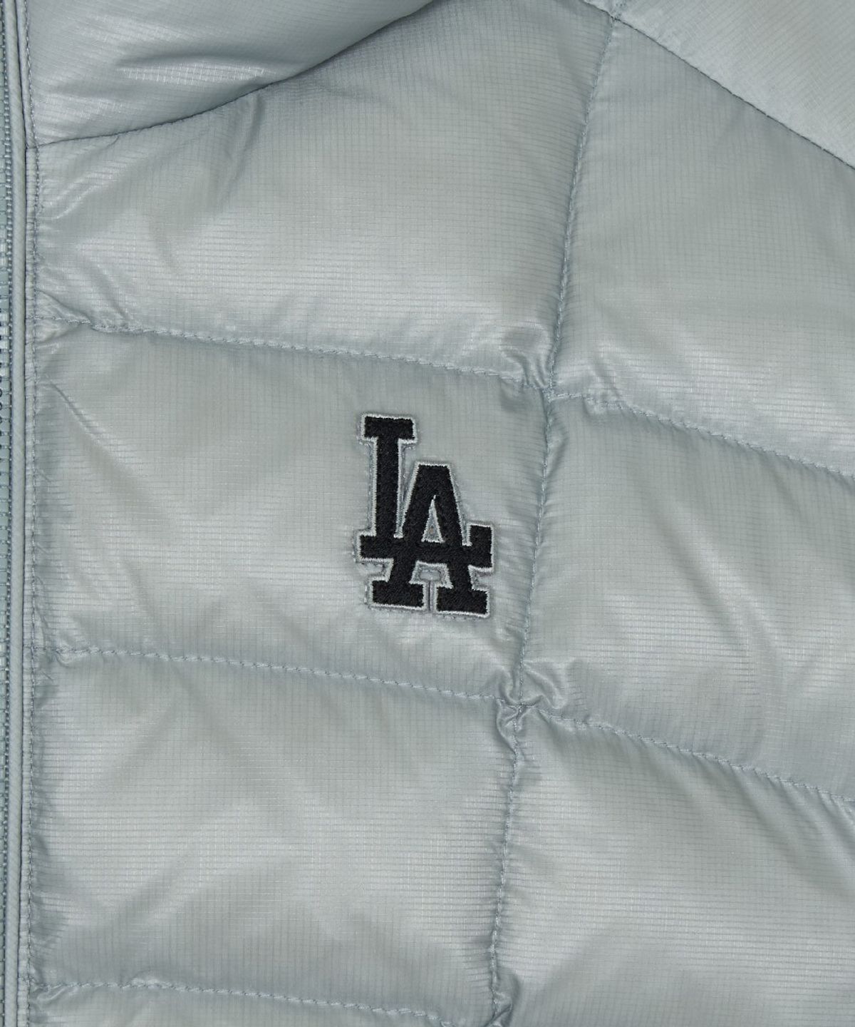 엠엘비 키즈(MLB KIDS) 아웃도어 모디파이드 글로시 경량다운 LA (L.Blue)