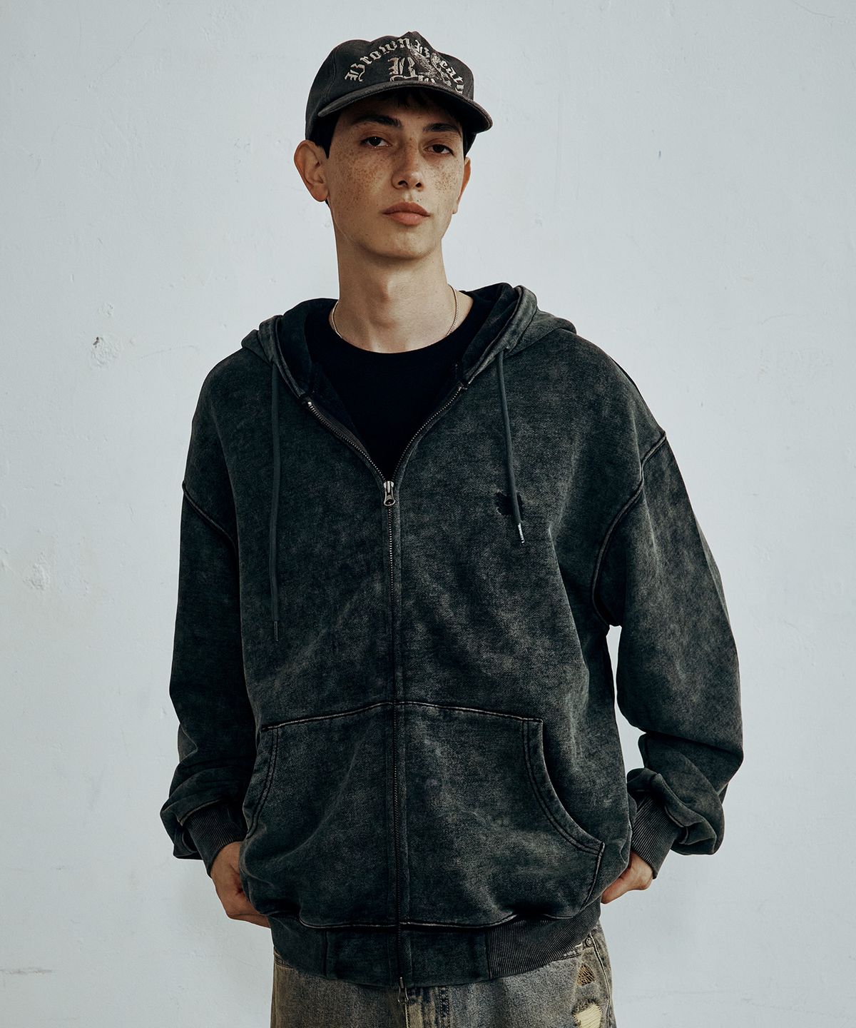 브라운브레스(BROWNBREATH) VINTAGE WASHING TAG HOOD ZIP UP (3colors)