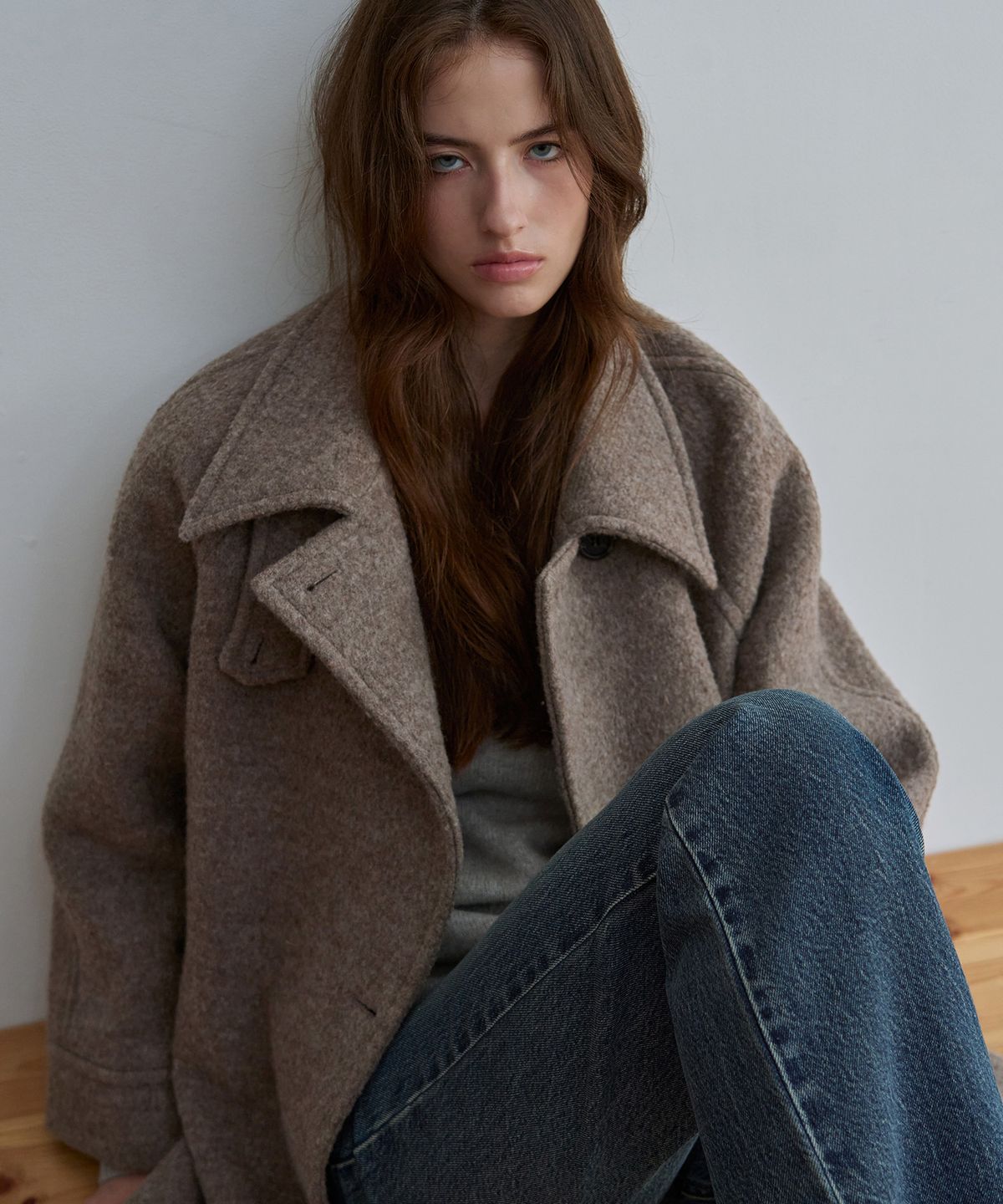 키야모(KEYAMO) 누아 부클 하이넥 벨티드 하프 코트_Taupe Beige