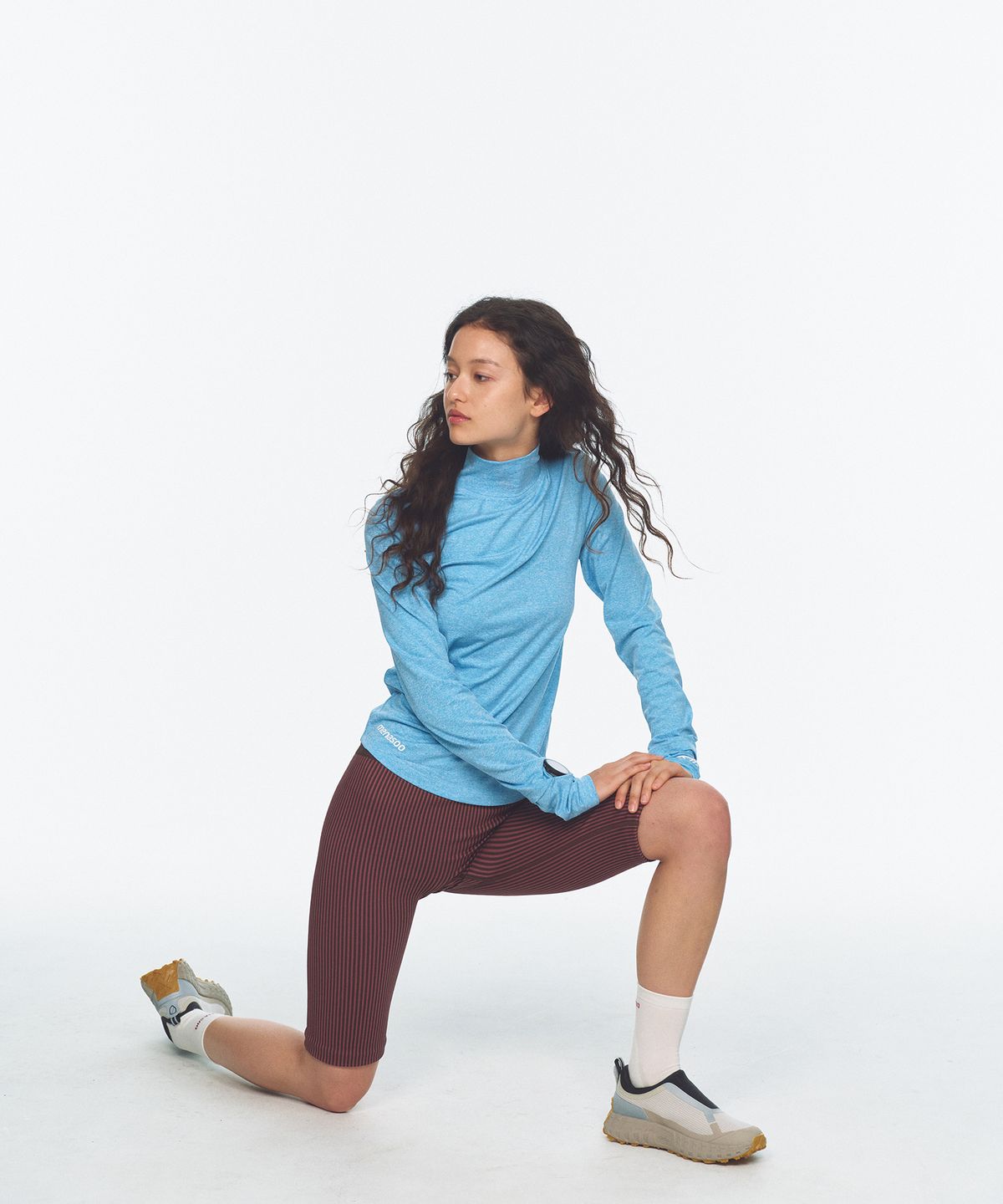 미나수(MENASOO) Two Tone Wholegarment Knit Knee Length Leggings 5부_Pink