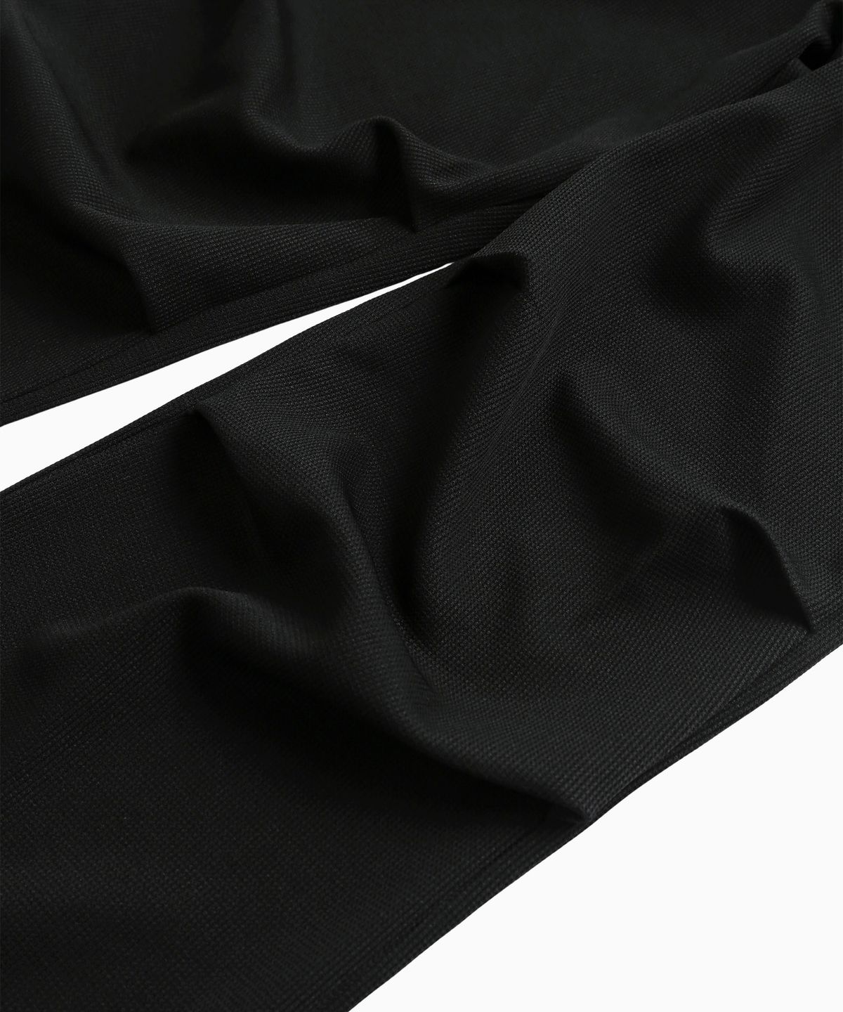 미나수(MENASOO) Waffle Layered Waist Pants_Black