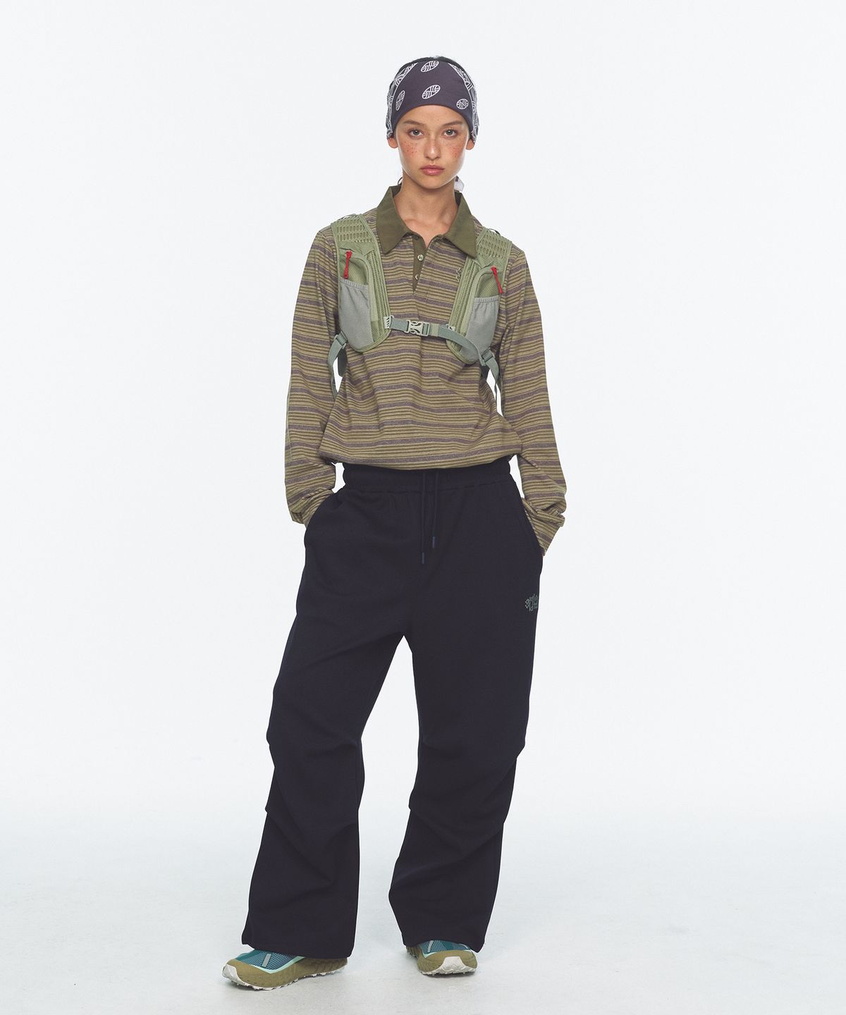 미나수(MENASOO) Waffle Layered Waist Pants_Navy