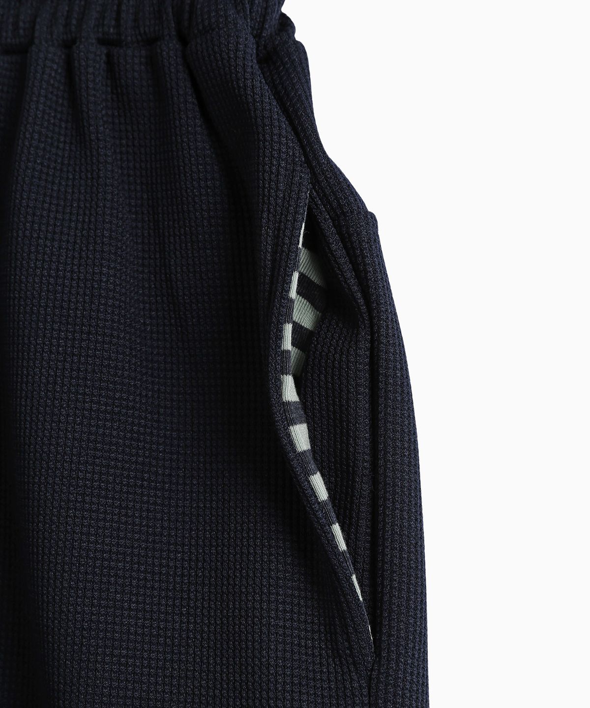 미나수(MENASOO) Waffle Layered Waist Pants_Navy