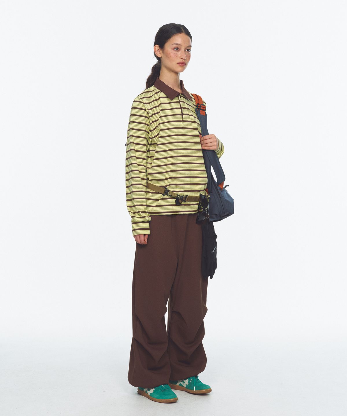 미나수(MENASOO) Waffle Layered Waist Pants_Brown