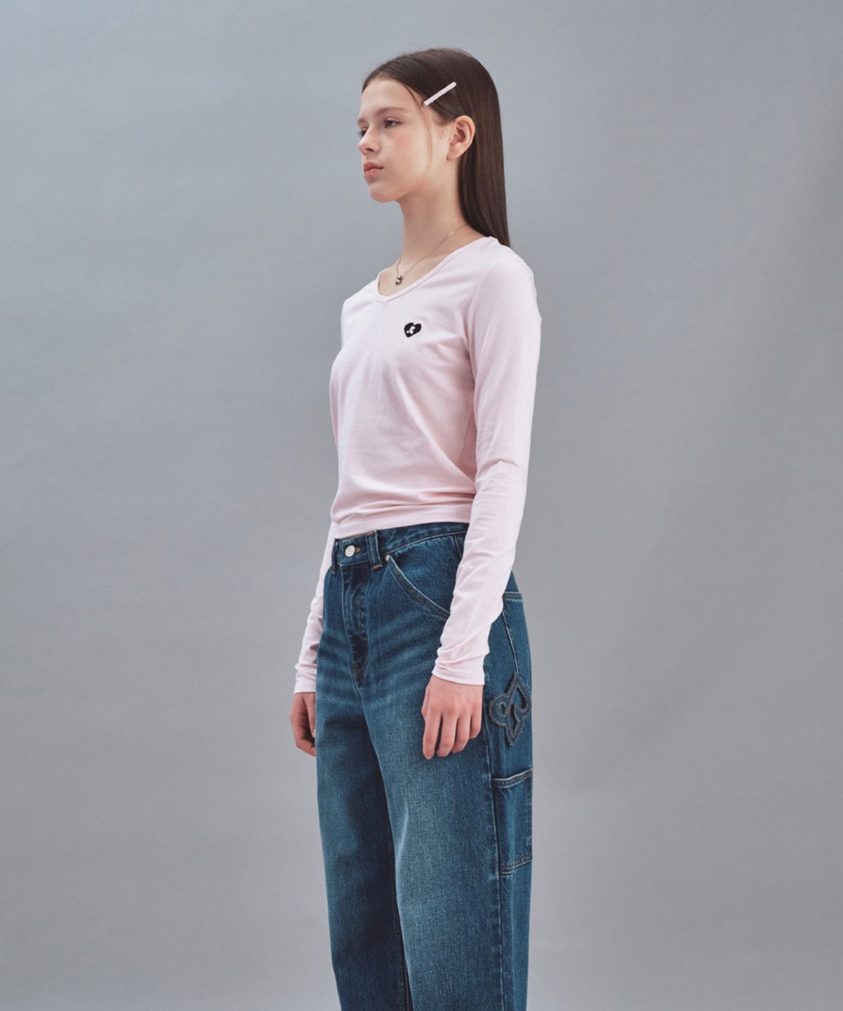 레스트앤레크레이션(REST&RECREATION) V-NECK HEART LOGO LONG SLEEVE - PINK