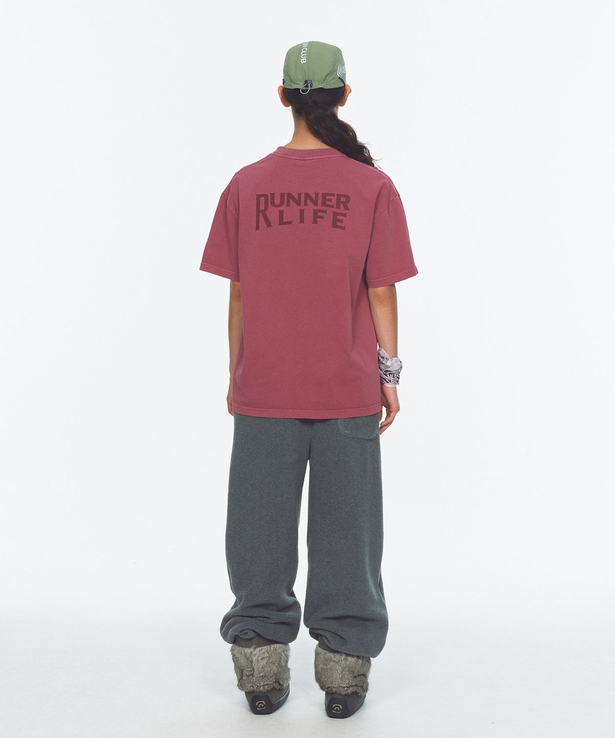 미나수(MENASOO) Waist Point Warm Fleece Jogger Pants_Charcoal