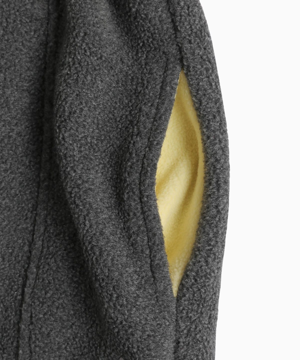 미나수(MENASOO) Waist Point Warm Fleece Jogger Pants_Charcoal