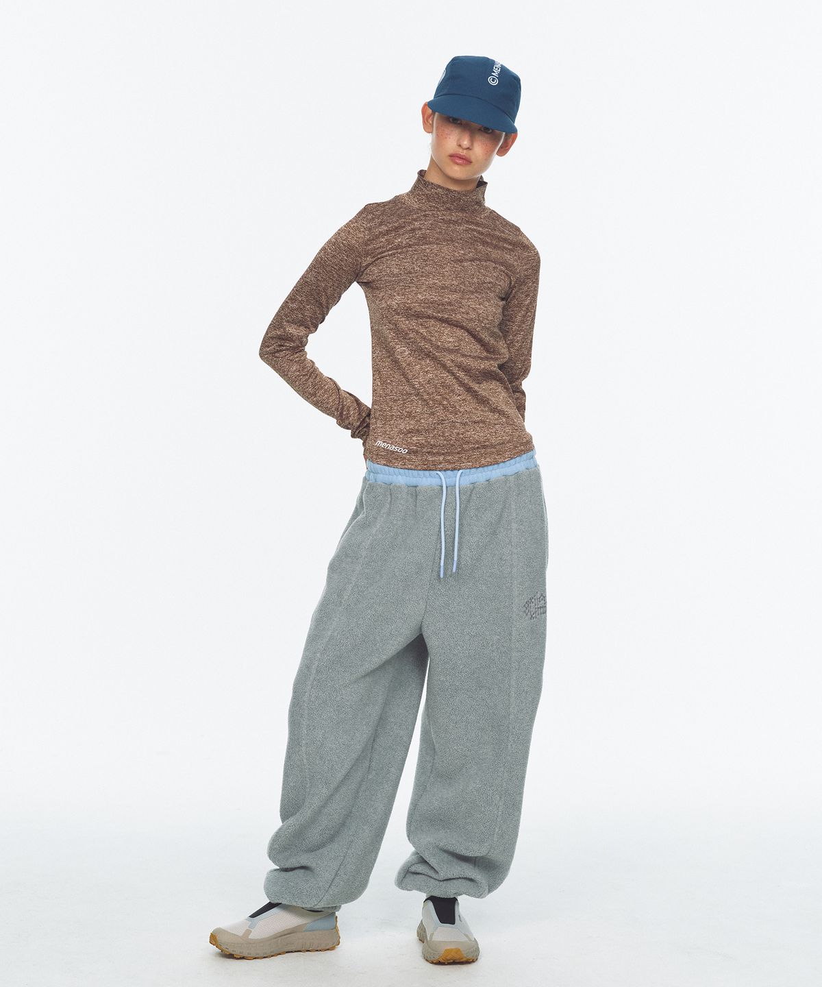 미나수(MENASOO) Waist Point Warm Fleece Jogger Pants_Melange Gray