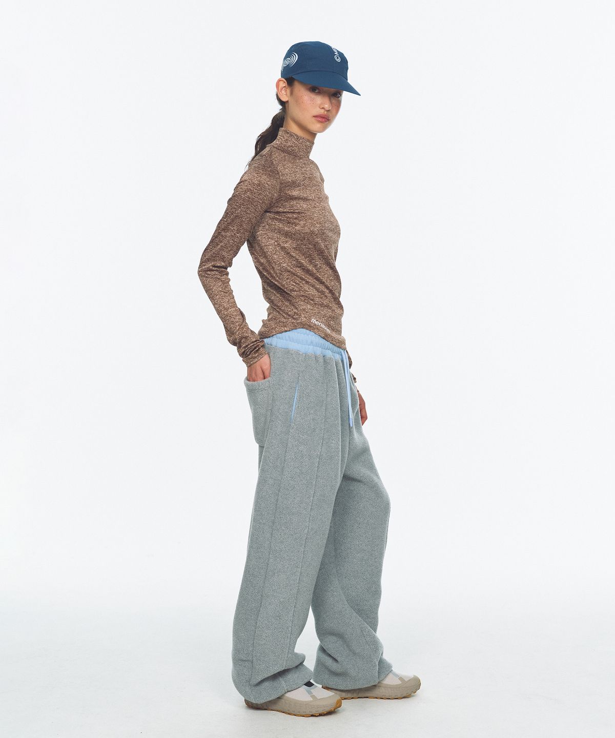 미나수(MENASOO) Waist Point Warm Fleece Jogger Pants_Melange Gray