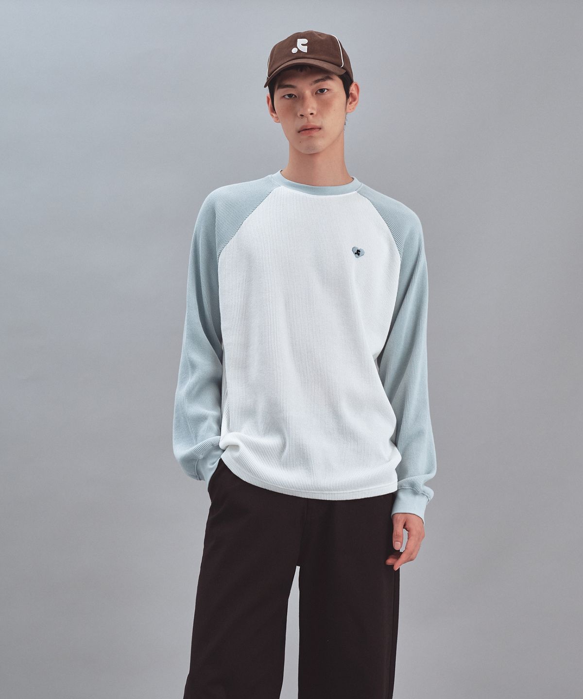 레스트앤레크레이션(REST&RECREATION) HEART LOGO WAFFLE LONG SLEEVE - WHITE