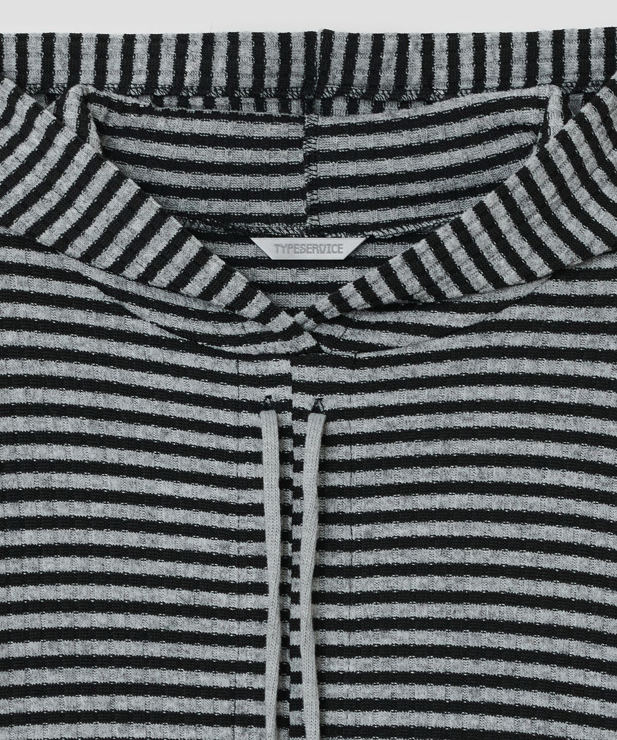 타입서비스(TYPESERVICE) Stripe Shirred Hoodie [Black]