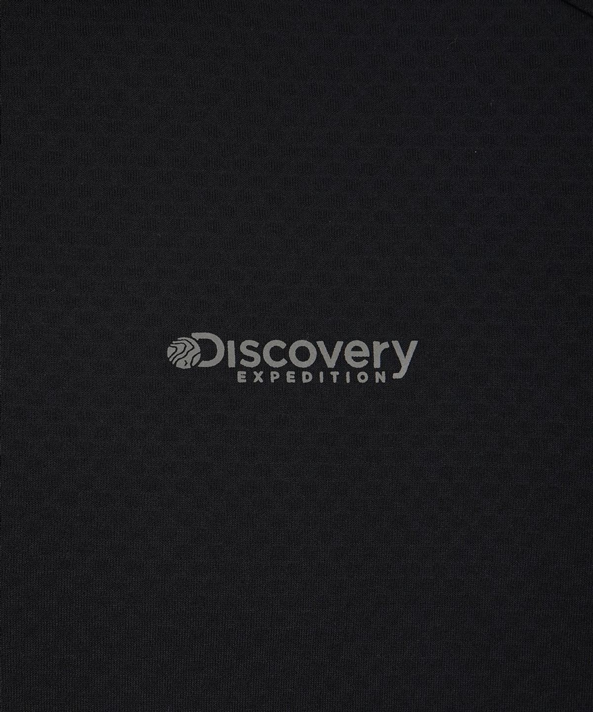 디스커버리 익스페디션(DISCOVERY EXPEDITION) 남성 그리드 반집업 티셔츠 (BLACK)