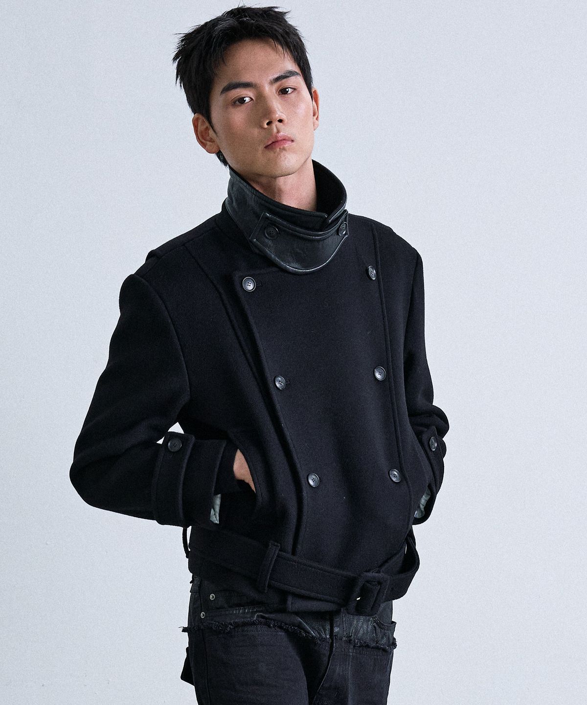 르아브(LEARVE) 하이넥 벨티드 더블 울 코트