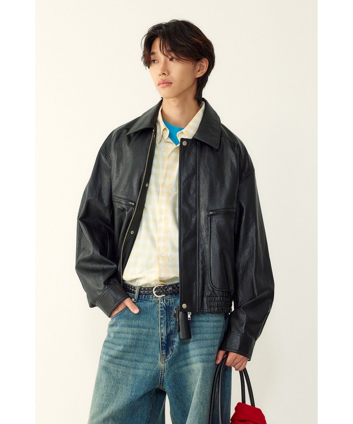 스튜디오 톰보이(STUDIO TOMBOY) [MEN] 포켓 디테일 신세틱 레더 블루종 점퍼 _블랙_9156361831