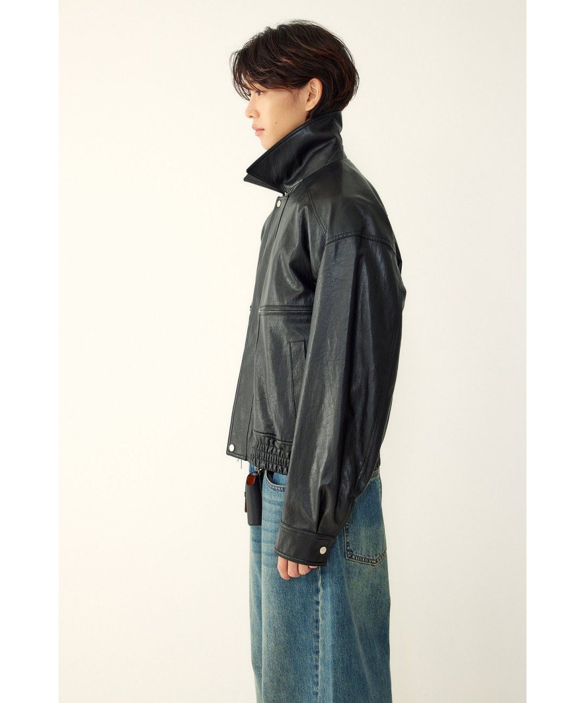 스튜디오 톰보이(STUDIO TOMBOY) [MEN] 포켓 디테일 신세틱 레더 블루종 점퍼 _블랙_9156361831