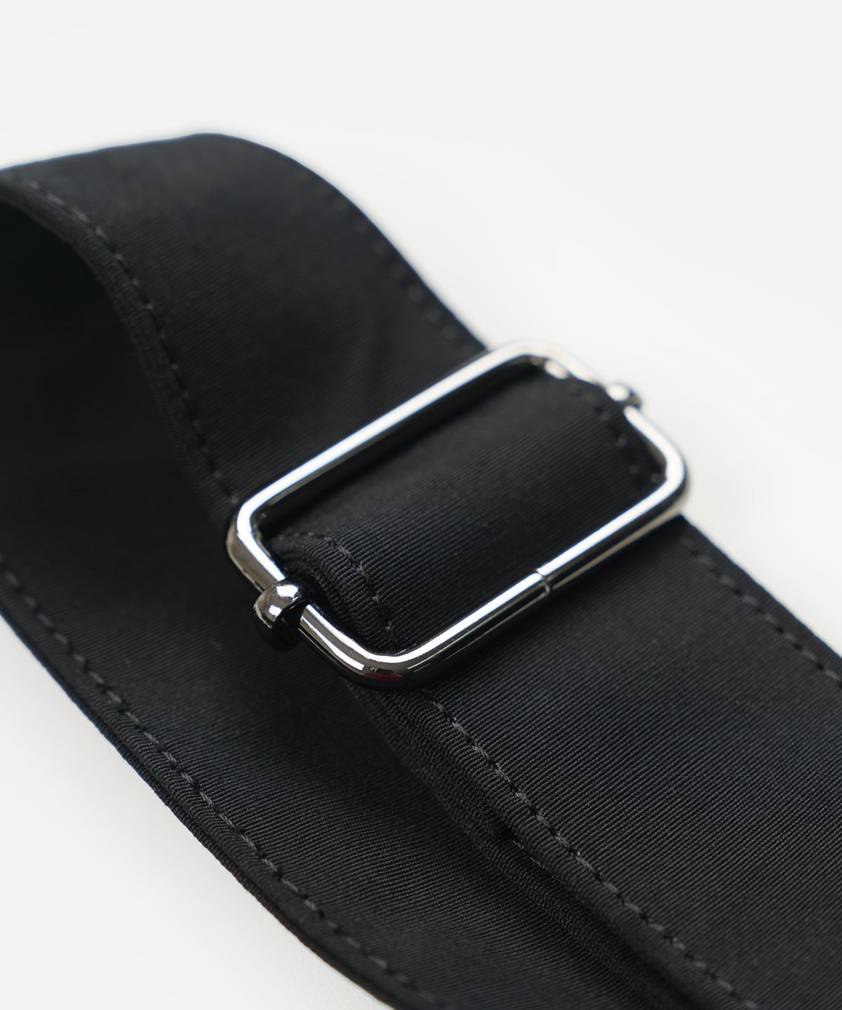 프리즘웍스(FRIZMWORKS) HERITAGE HUNTING CROSS BAG _ BLACK