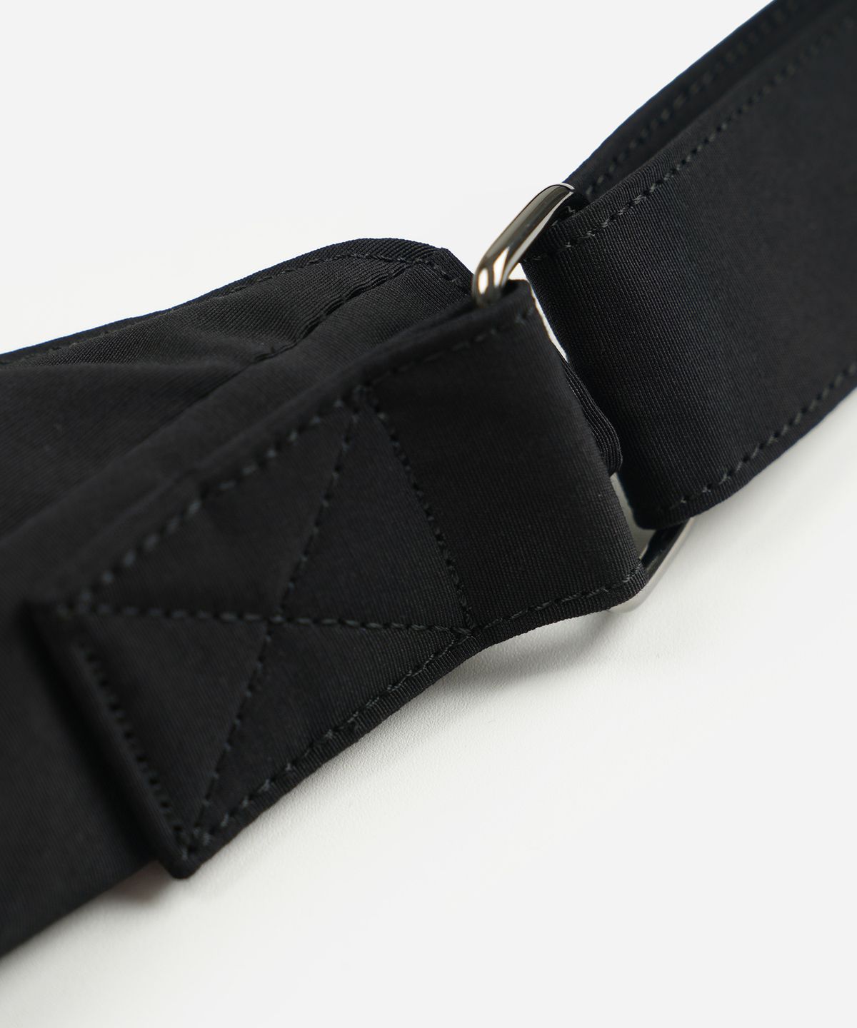 프리즘웍스(FRIZMWORKS) HERITAGE HUNTING CROSS BAG _ BLACK