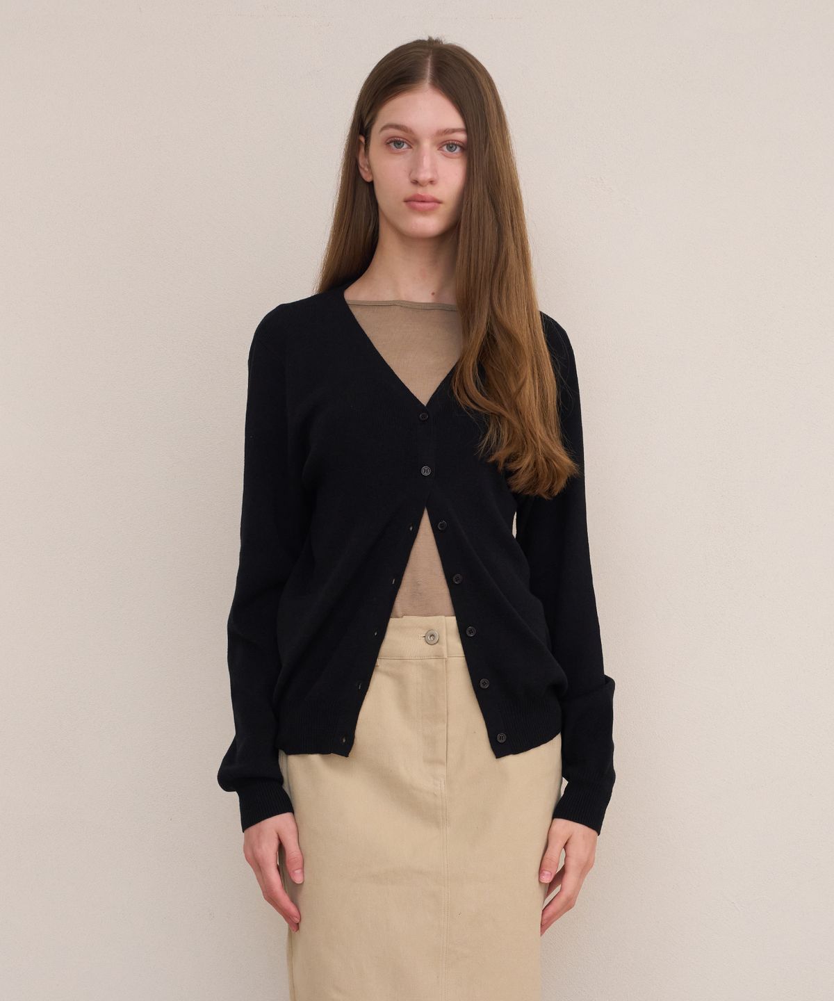 아템포(ATEMPO) ESSENTIAL V-NECK KNIT CARDIGAN