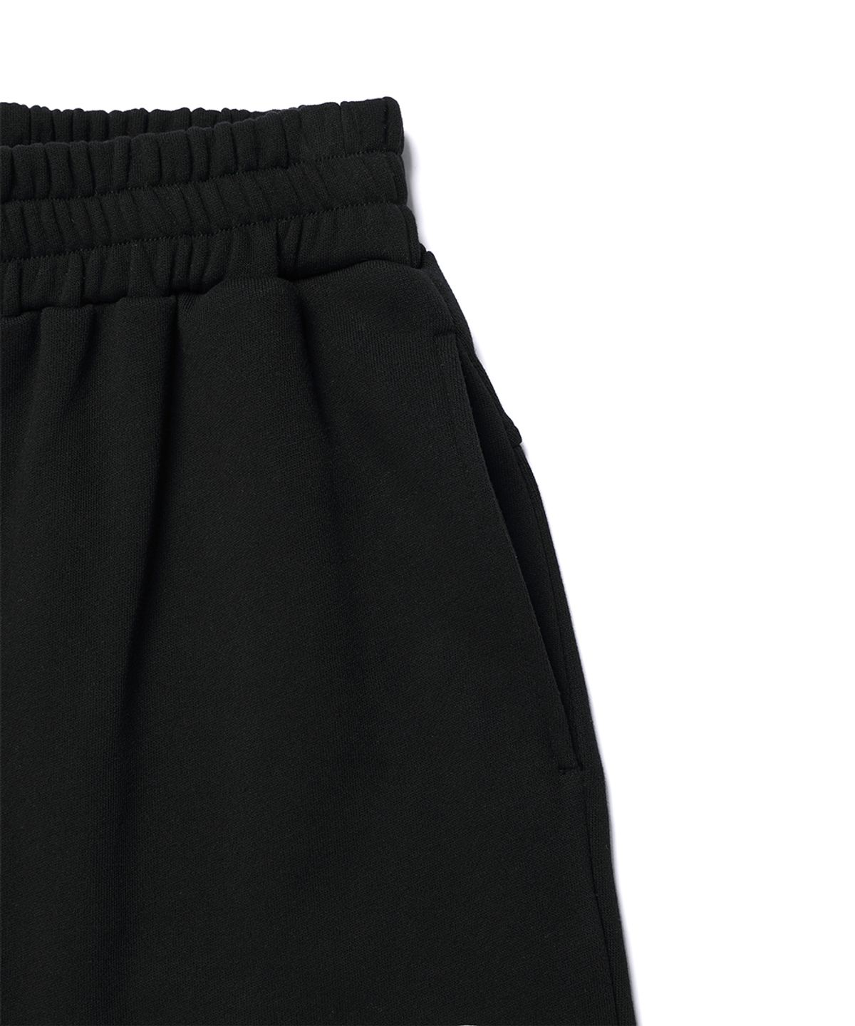 카비시(CAVISH) KITTEN WIDE SWEAT PANTS BLACK(CV2GFFPA03A)