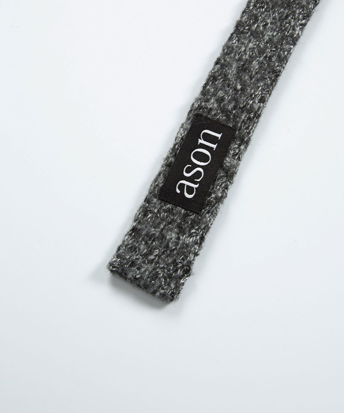 애즈온(ASON) NEP SLIM MUFFLER / CHARCOAL