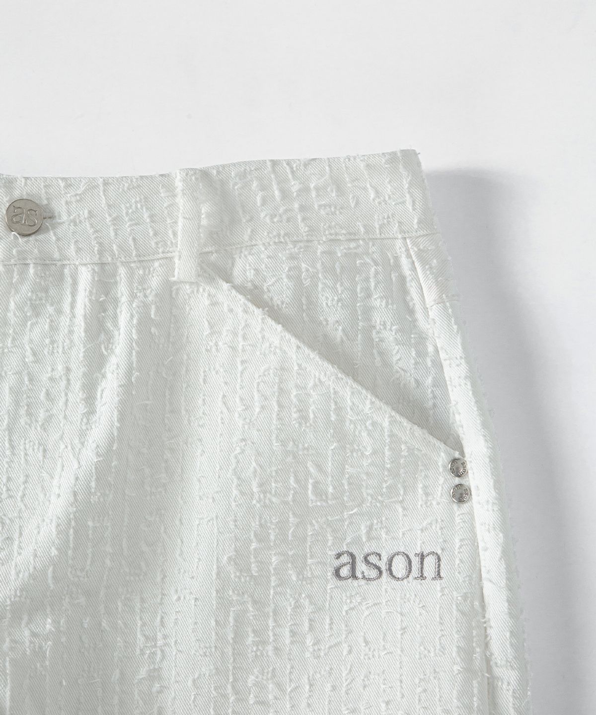 애즈온(ASON) CAEN TEXTURED WIDE PANTS / WHITE