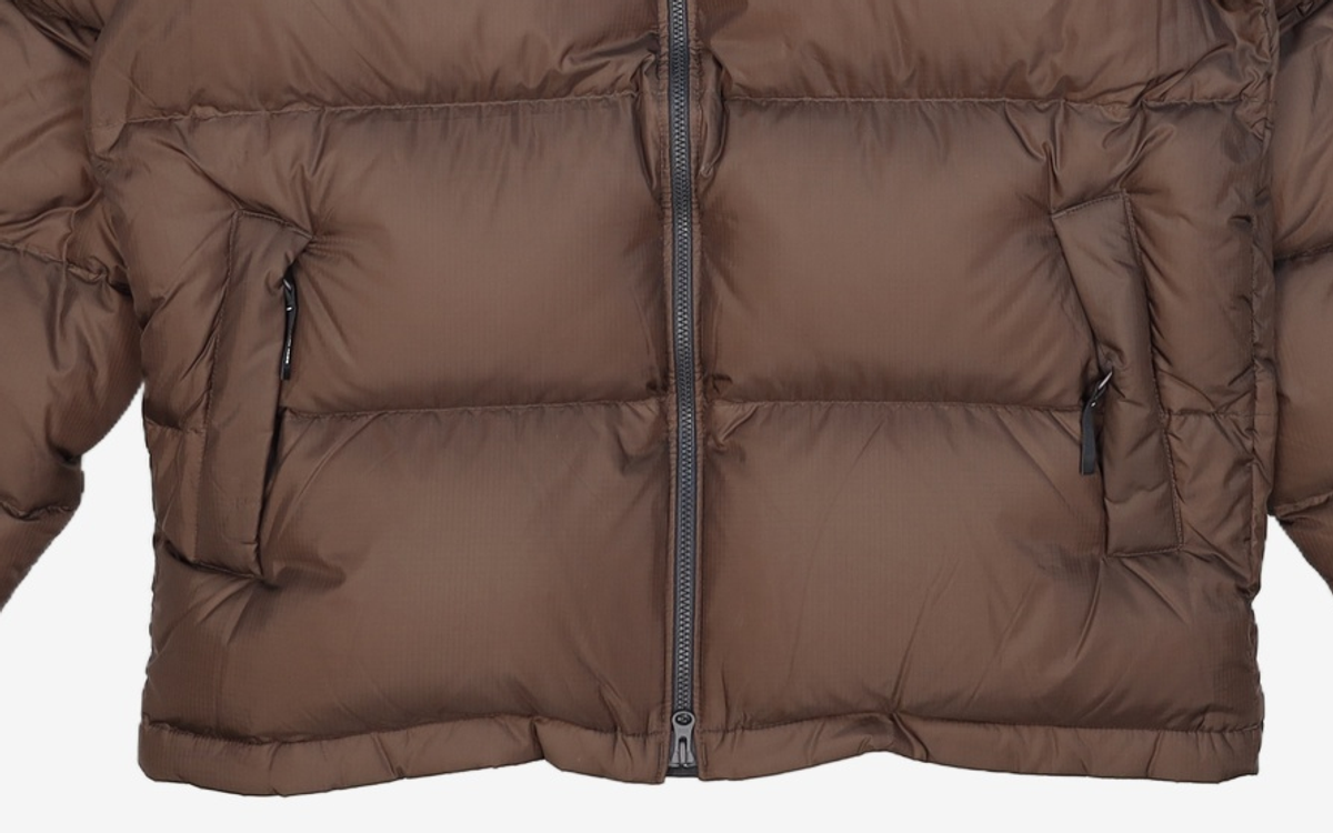 노스페이스(THE NORTH FACE) NJ1DQ50K 화이트라벨 노벨티 눕시 에어 RDS 다운 자켓_BROWN 95