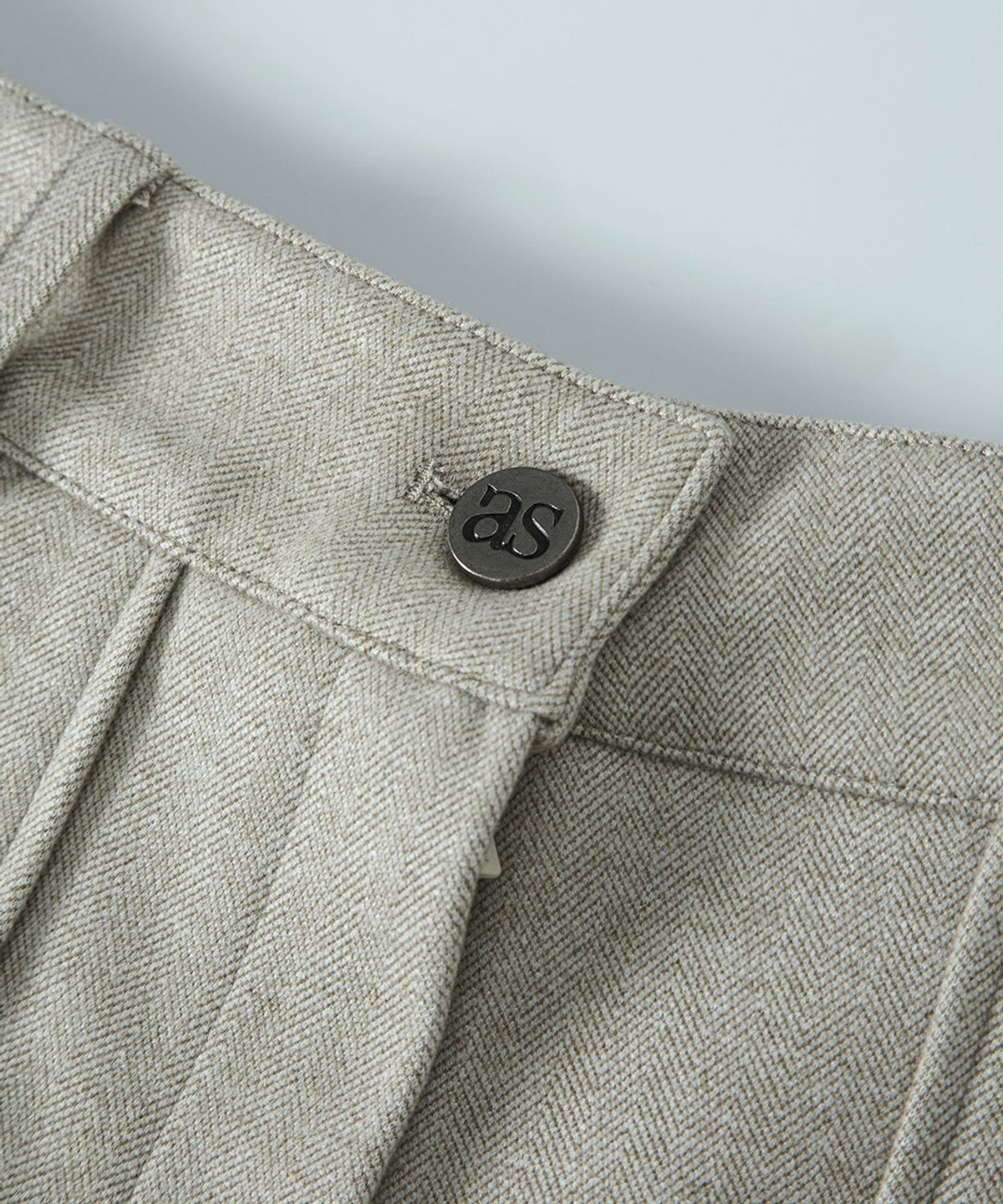 애즈온(ASON) MABLE TWO TONE SHORT PANTS / BEIGE