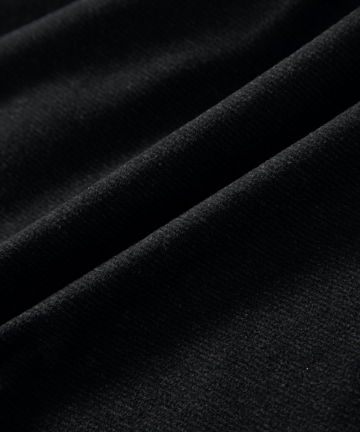 애즈온(ASON) RUFFLE UNBALANCE SKIRT / BLACK