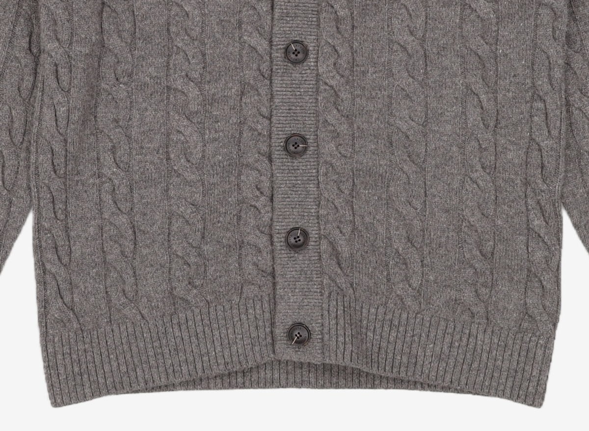 라코스테(LACOSTE) 남성 케이블 V넥 가디건 [차콜그레이] 100
