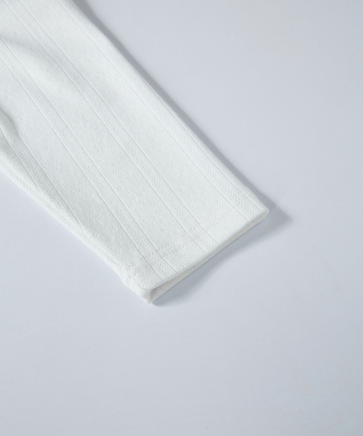 애즈온(ASON) POSY LACE TRIM TEE / WHITE