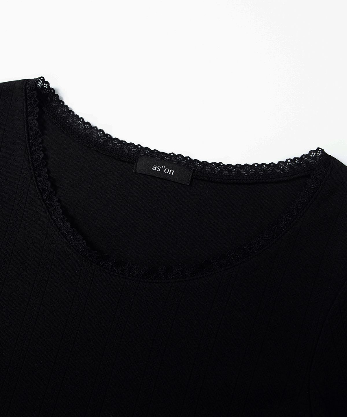 애즈온(ASON) POSY LACE TRIM TEE / BLACK